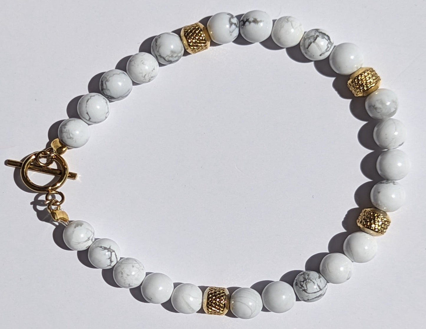 Bracelet HOWLITE blanche à fermoir